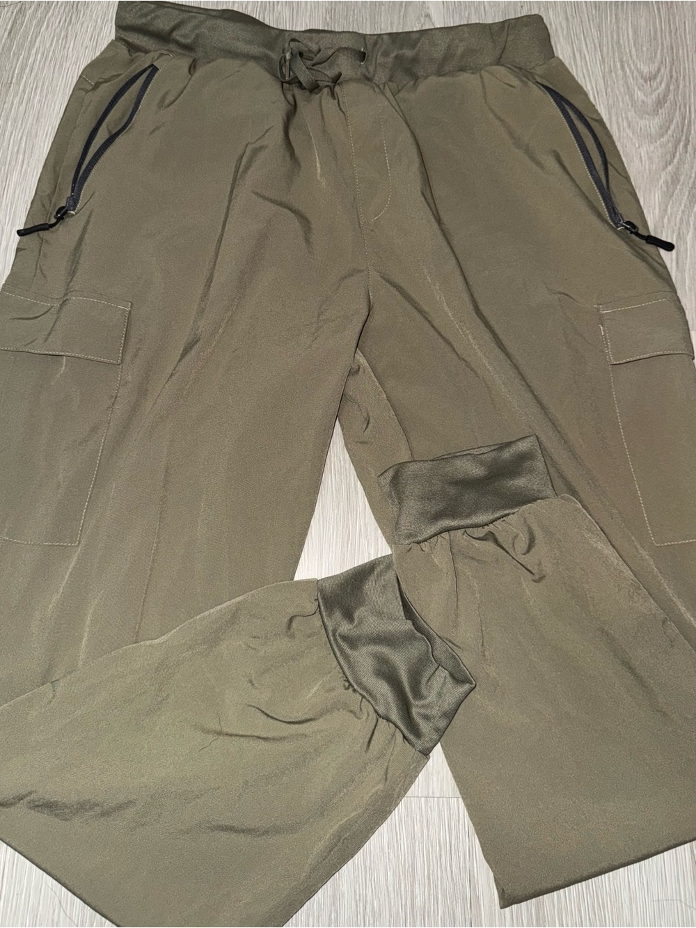Women’s Olive Cargo Jogger Pants - Stretch Drawstring Waist
